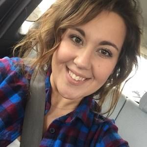 Meet your Posher, Adriane